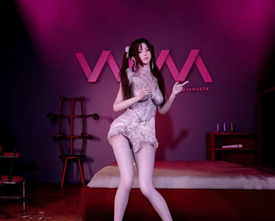 [158] VAM-[舞摇] 女神-绫美-吊带白丝劲舞-晚漫-共享AI国漫精致绘画AI高清视频